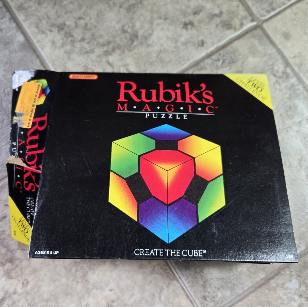 Vintage 1987 Matchbox Rubik's Magic Puzzle Cube Brain Teasers